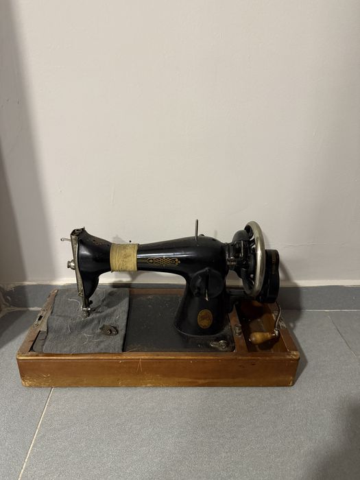 Швейная машина в рабочем состоянии