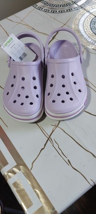 Кроссы 37 размер