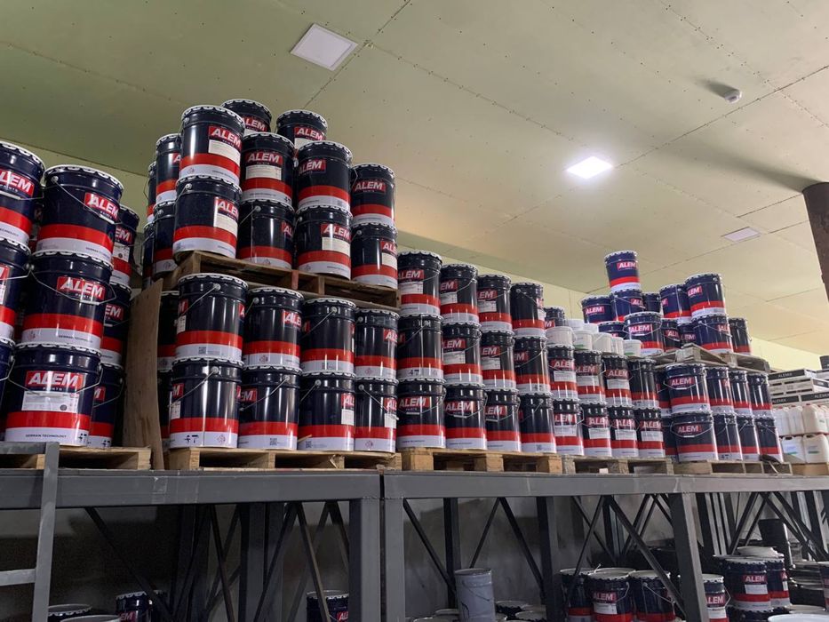 Бистросохнущие нитро эмаль