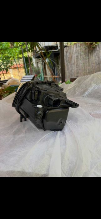 Audi A4 front left light