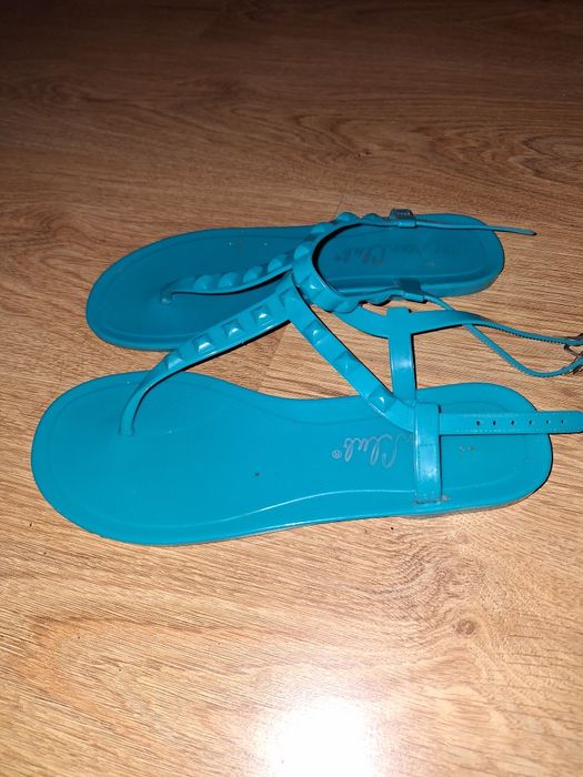 Дамски летни сандали