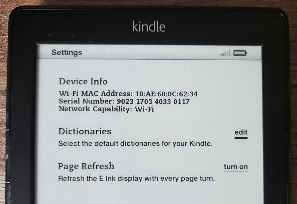 Amazon Kindle 4th Generation - eBook Reader