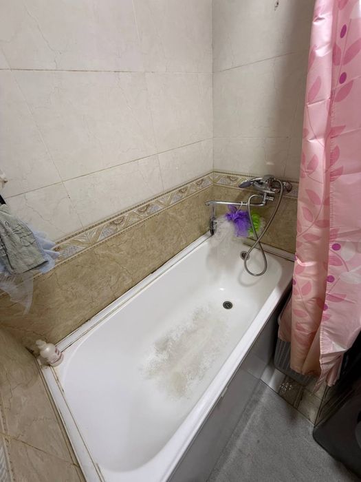 Chilonzor 25kvartal 38 dom surochna  sotladi