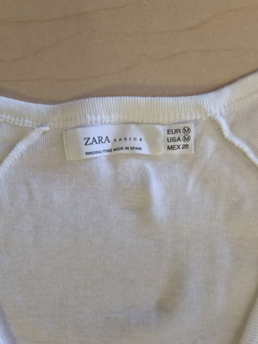 Оригинална бяла дамска тениска ZARA Basics
