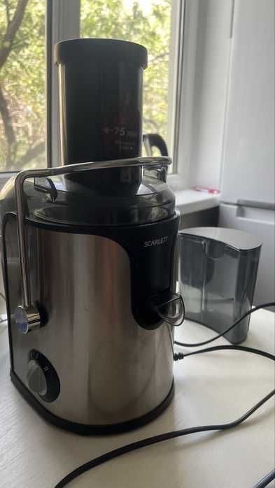 Соковыжималка Scarlett