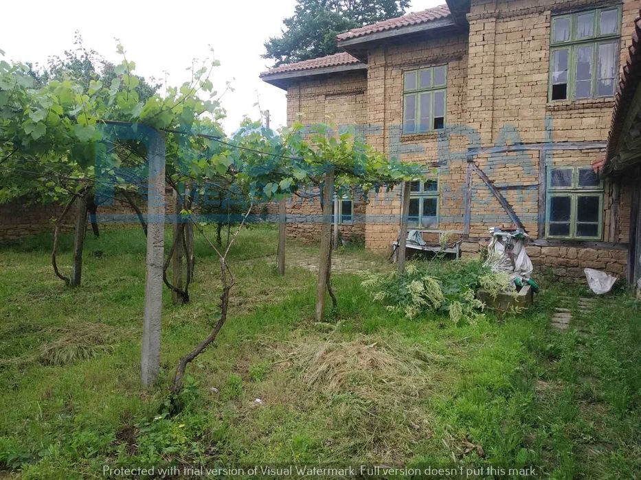 Продава се Къща в с. Момино, Област Търговище - 150 кв.м за 357 €/кв.м - Снимка #1