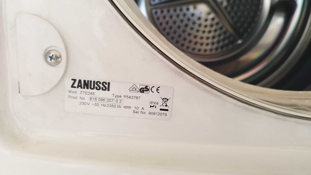 Сушилна Zanussi ZTE285