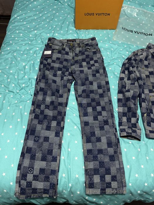 Compleu LOUIS VUITTON Denim NOU cu etichete