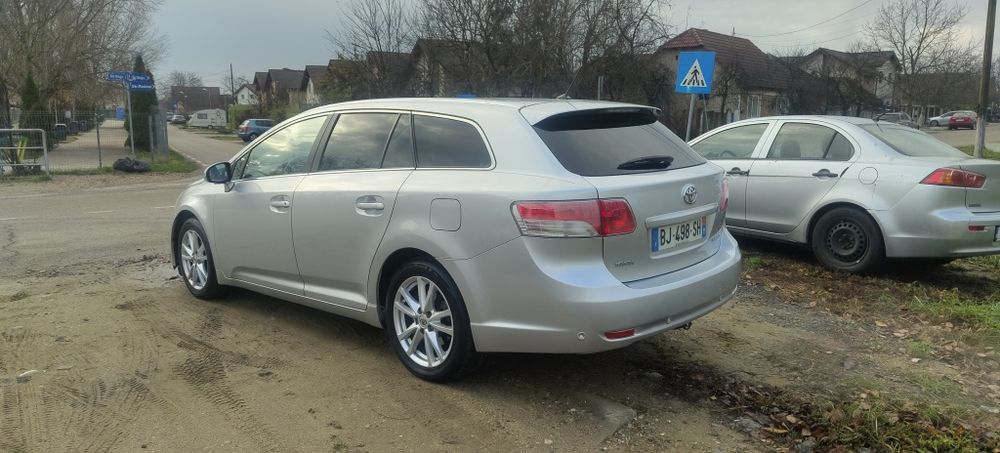Toyota avensis 2.0 diesel