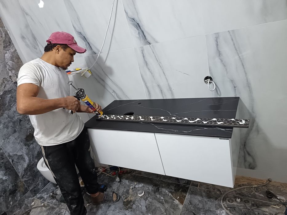 Кафельщика, сантехник,