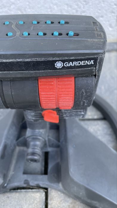 Set 2 aspersoare Gardena Aquazoom Compact