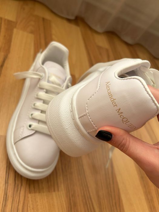 Adidasi Alexander McQ