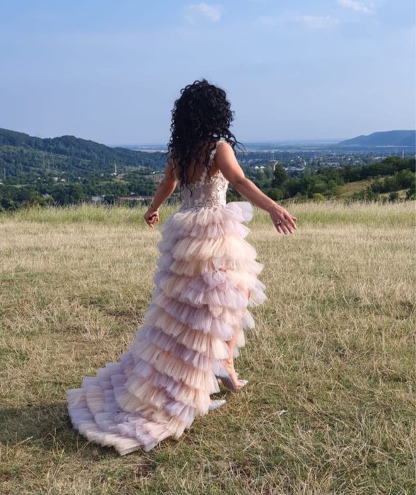 Rochie de seară elegantă