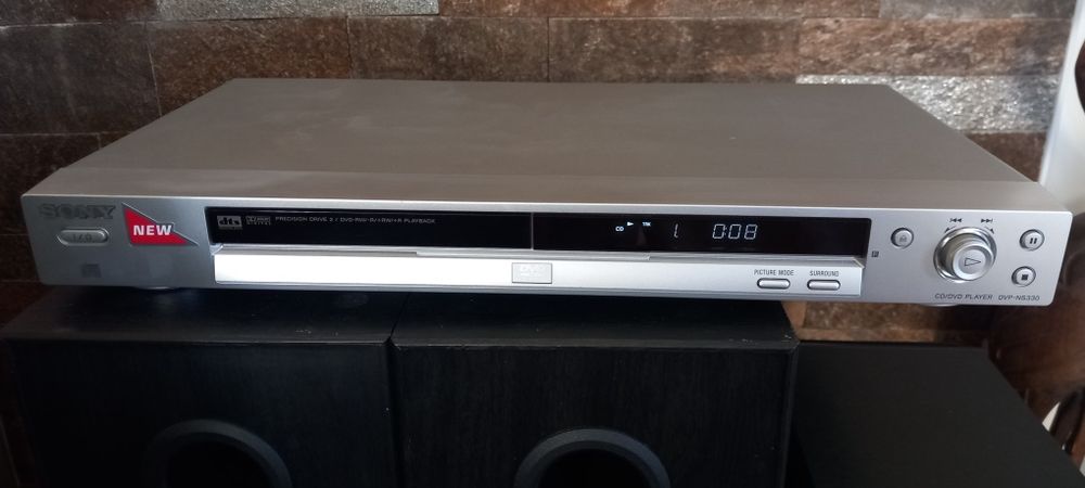 DVD- CD плеър SONY DVP-NS330
