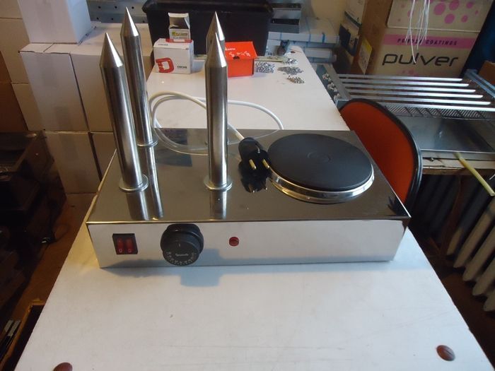 Хот Дог машина от неръждавейка нова еденич. без котлон - Цена 160лв.