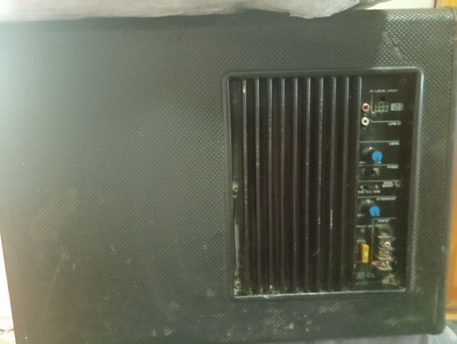 Продам сабвуфер за 20