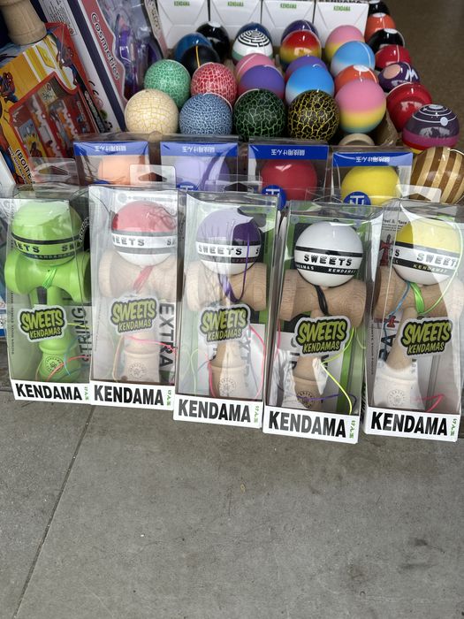Kendama SWEETS Toată Seria si KROM pop