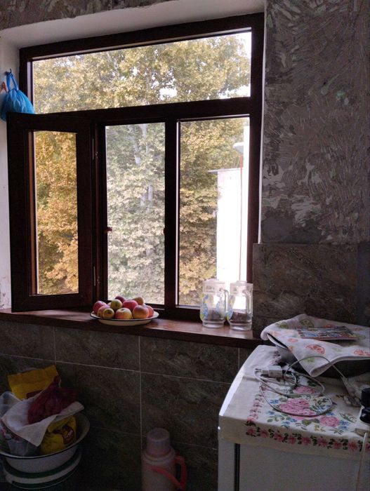 Srochna sotiladi kvartira