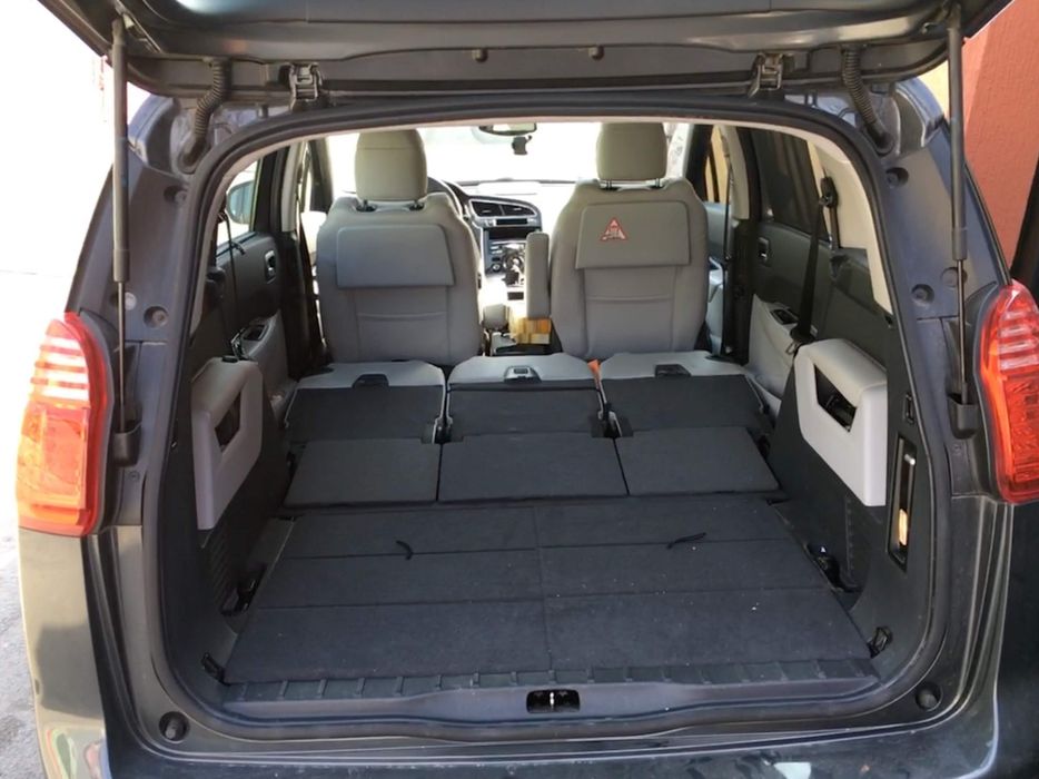 Peugeot 5008 2.0 HDi | 7 locuri | Distributie + injectoare 2025