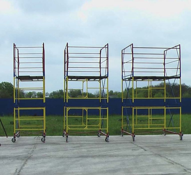 Прокат леса на колесах Вышка тура Строительные леса Лиса на роликах
