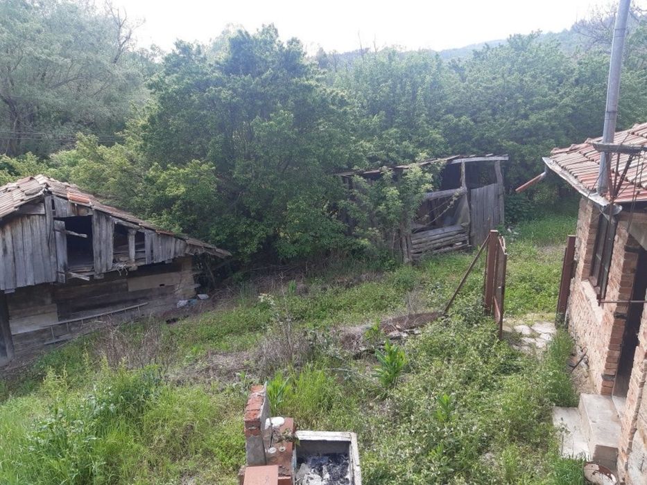Къща до Трявна село Белица