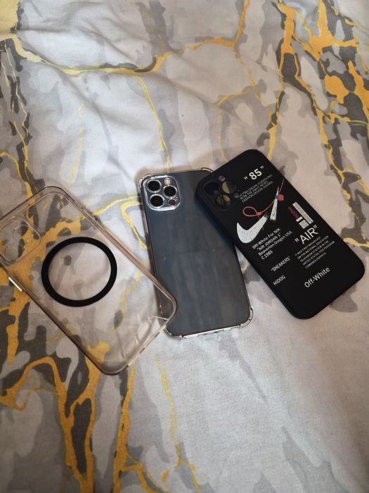 Обменяю айфон 12 про на 256 г