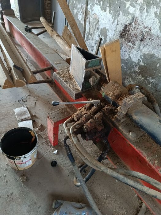 Професионална Цепачка за дърва и колове