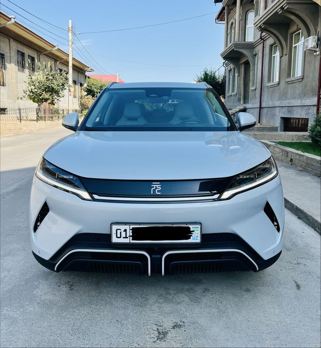 BYD Yuan Up  ( Full pozitsia )