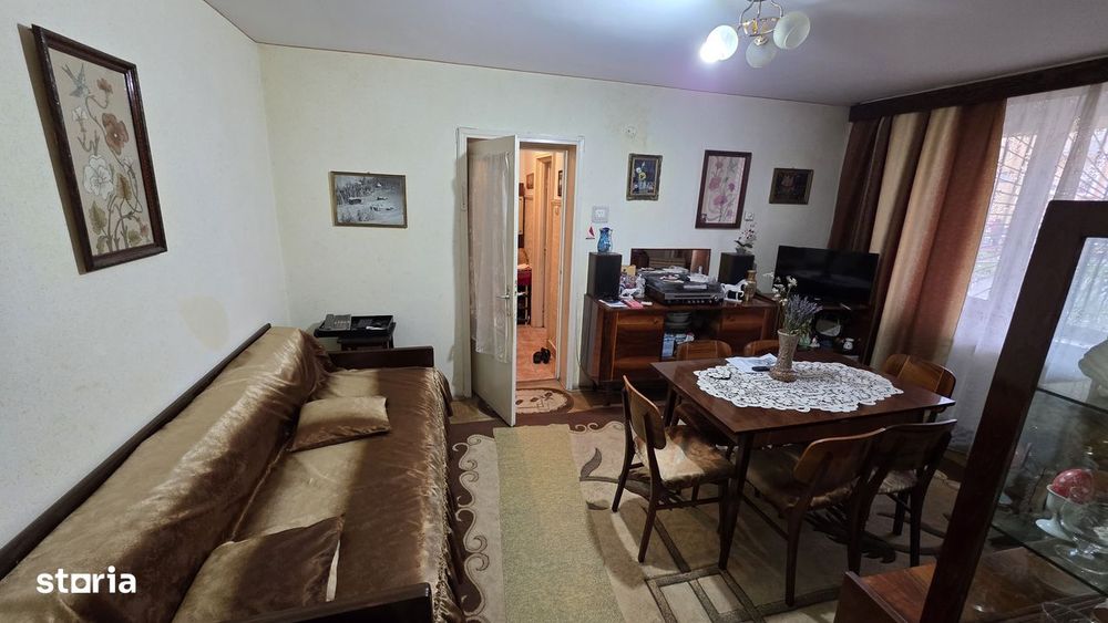 Vand ap cu 2 camere parter Scoala 5