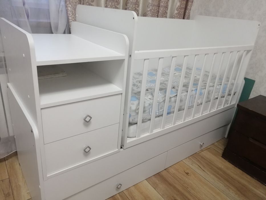 Манеж трансформер в хорошем состоянии