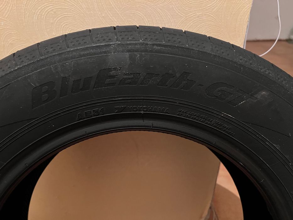 Продам летние шины Yokogama