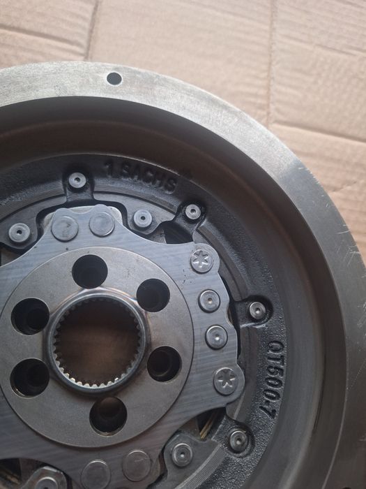 Volanta masa dubla dsg Ca NOUA 2.0 Tdi Vw Golf 5 6 Passat B6,Cc A3 Eos