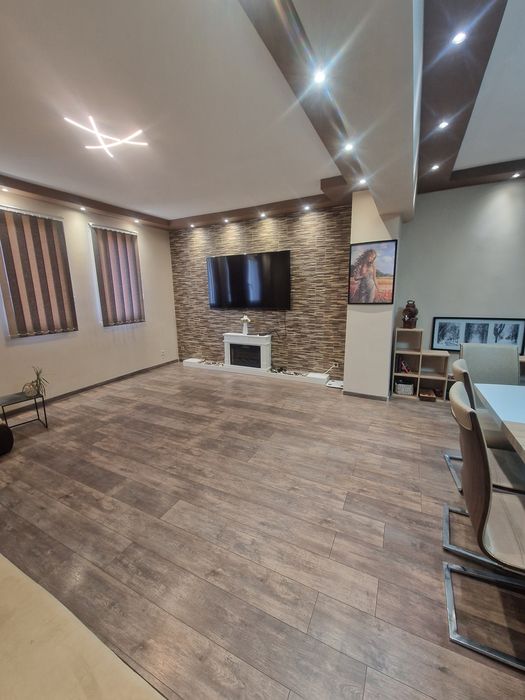 Продава се Мезонет в Плевен, 9-ти квартал - 126 кв.м за 1747 €/кв.м - Снимка #2