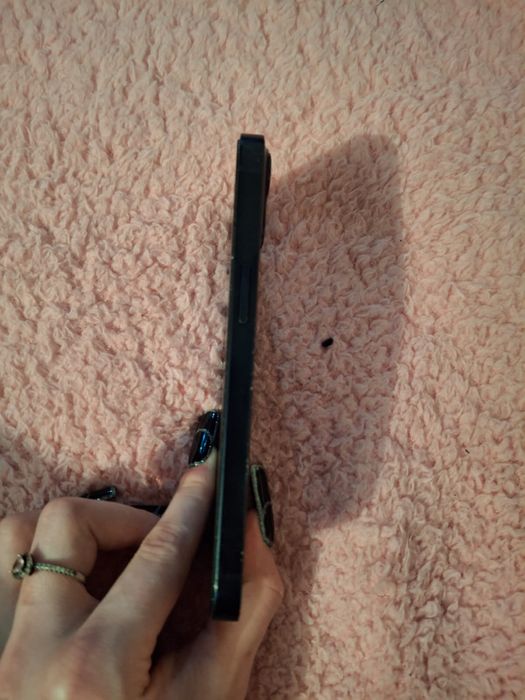 iPhone13 продам