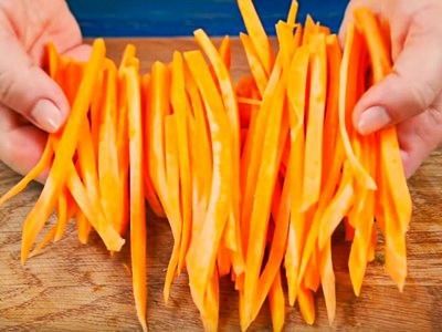 Морковь  резанный. Сабзи тогралган