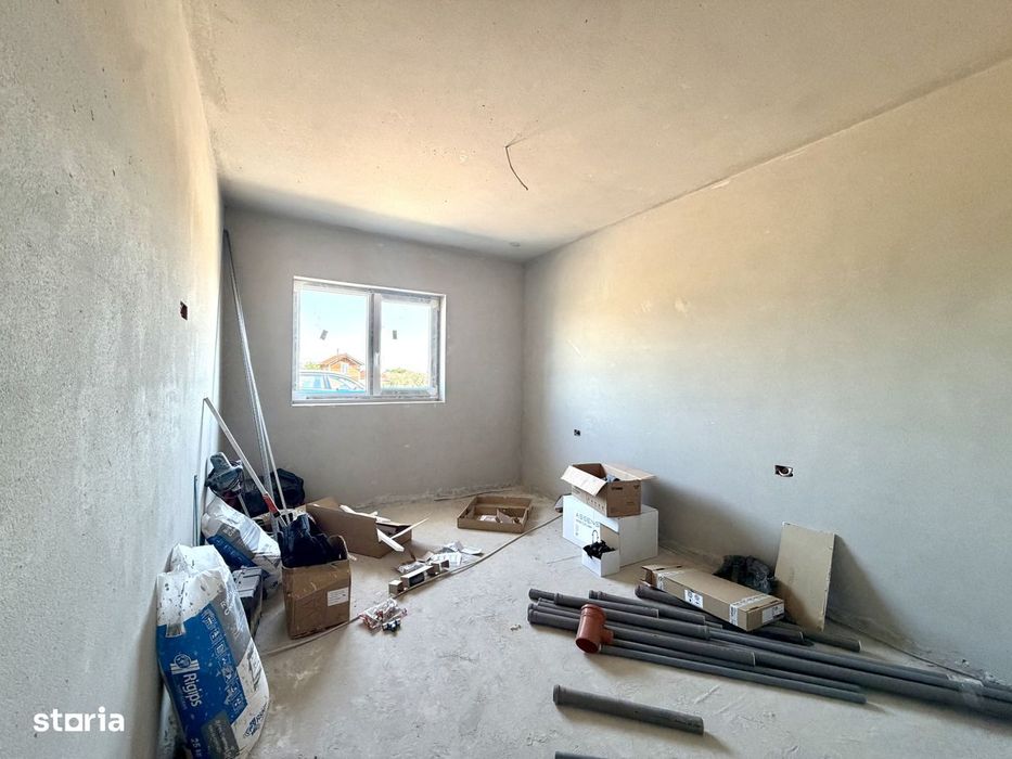 Casa individuala cu 4 camere, 94 mp utili, 372 mp teren - Sanandrei