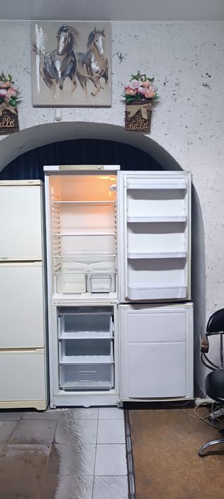 Продам холодильник