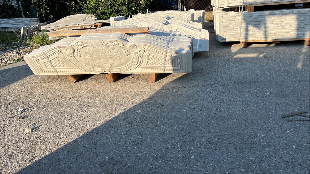 Gard placi si stalpi beton