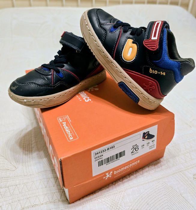 Зимни боти Biomecanics, размер 26,стелка 16,5см.