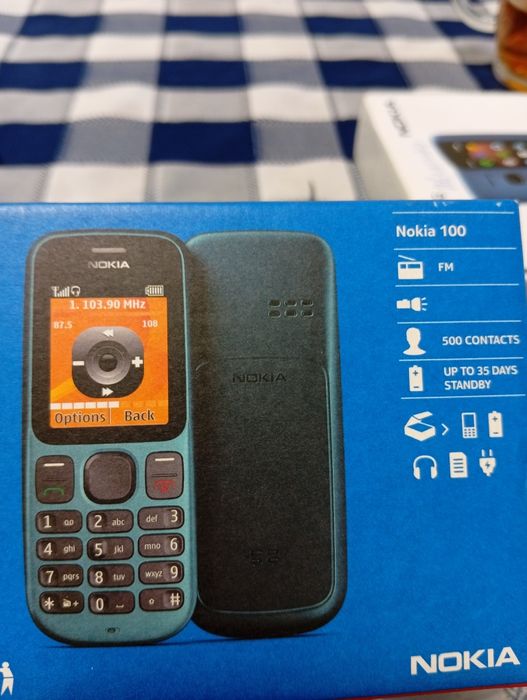 Продавам NOKIA 100