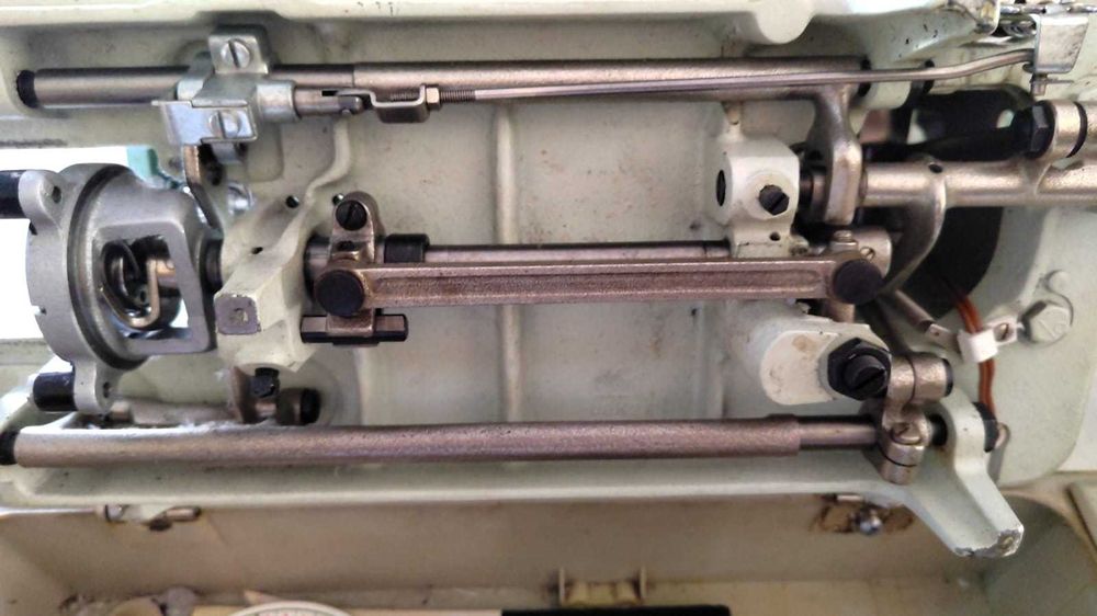 Швейная машинка PFAFF-360