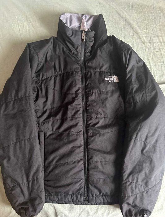 Продавам пролетно яке the north face