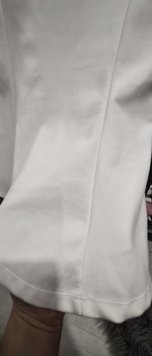 Bluza cambrata fara maneci