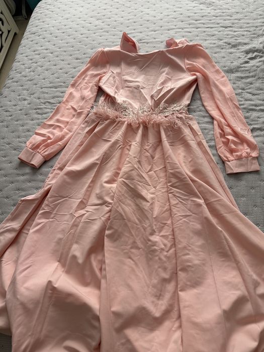 Продам нарядное платье