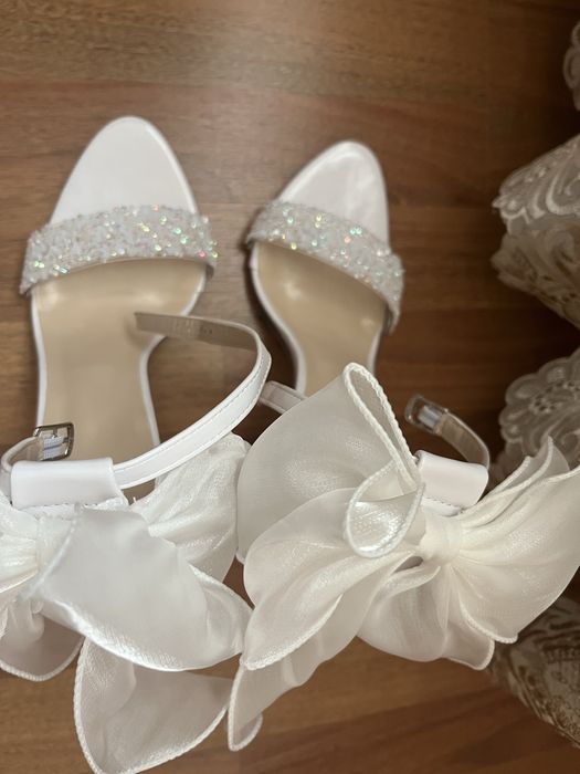 Официални токчета. 39 номер.