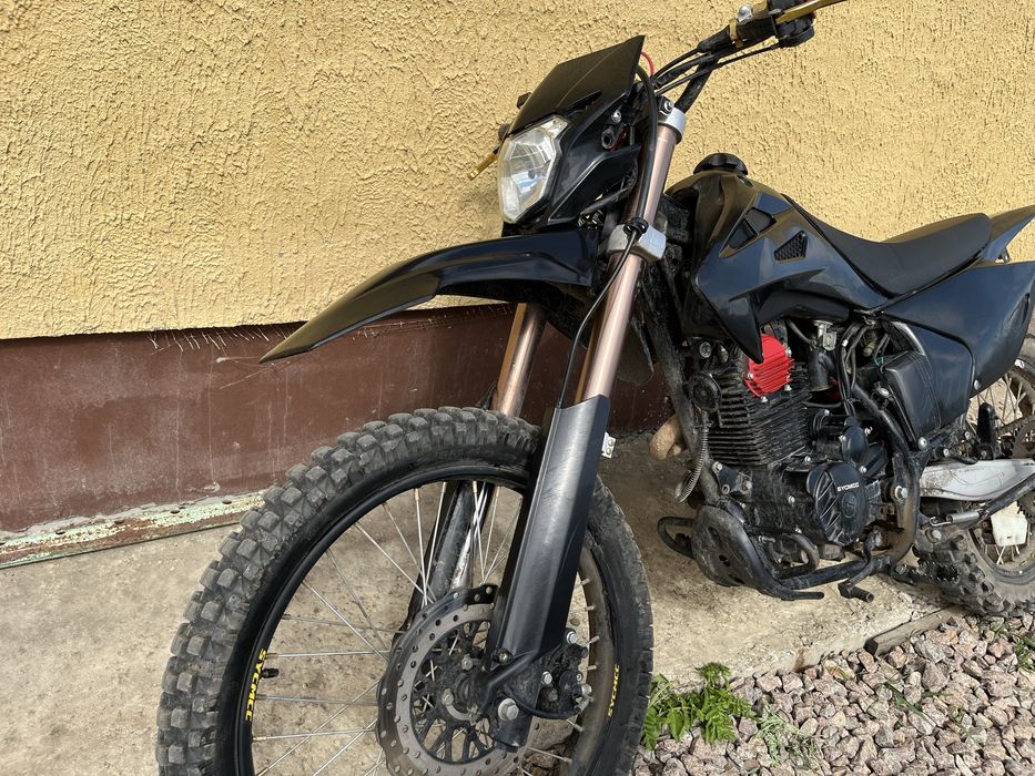продам эндуро 300
