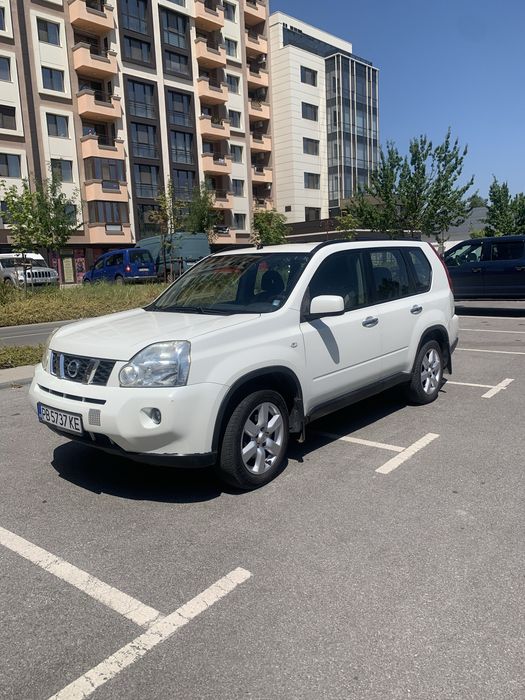 Нисан Хтрейл 2009 год. 2.5 бензин-газ автоматик