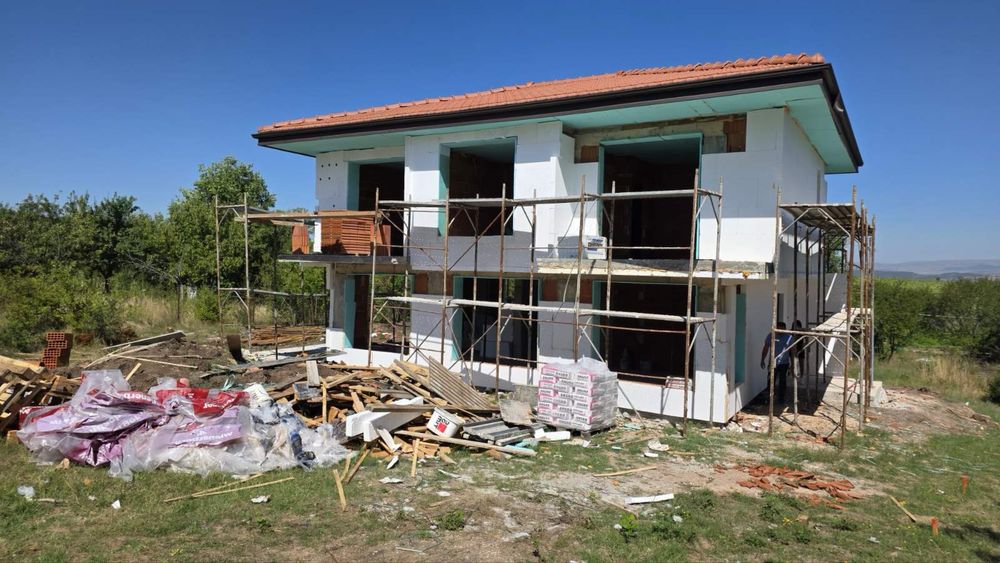 Представяме Ви еднофамилна къща в село Хераково