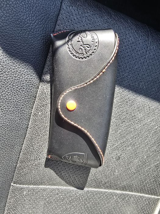 Ray-Ban Ferrari RB8331 слънчеви очила – оригинални, с леки забележки