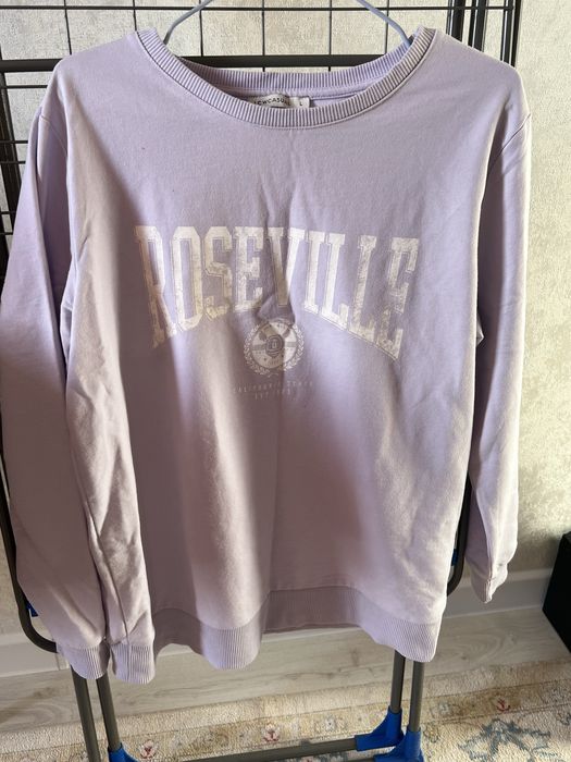 Легкие кофты и платье по 2000